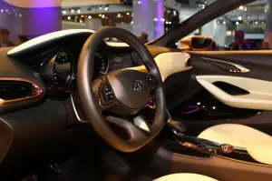  Infiniti Q30 Concept - Salone di Francoforte 2013 - 9