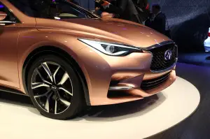  Infiniti Q30 Concept - Salone di Francoforte 2013