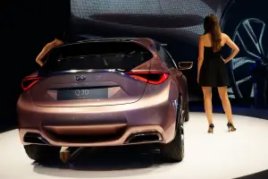 Infiniti Q30 Concept