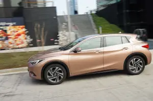 Infiniti Q30 - prova su strada 2016