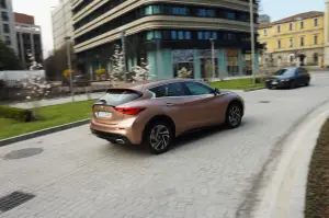 Infiniti Q30 - prova su strada 2016