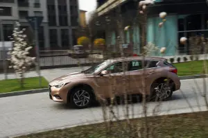 Infiniti Q30 - prova su strada 2016