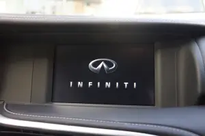 Infiniti Q30 - prova su strada 2016