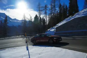 Infiniti Q50 2.0t Prova su strada 2015 - 41