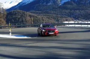 Infiniti Q50 2.0t Prova su strada 2015 - 44