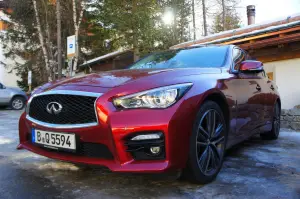 Infiniti Q50 2.0t Prova su strada 2015 - 53