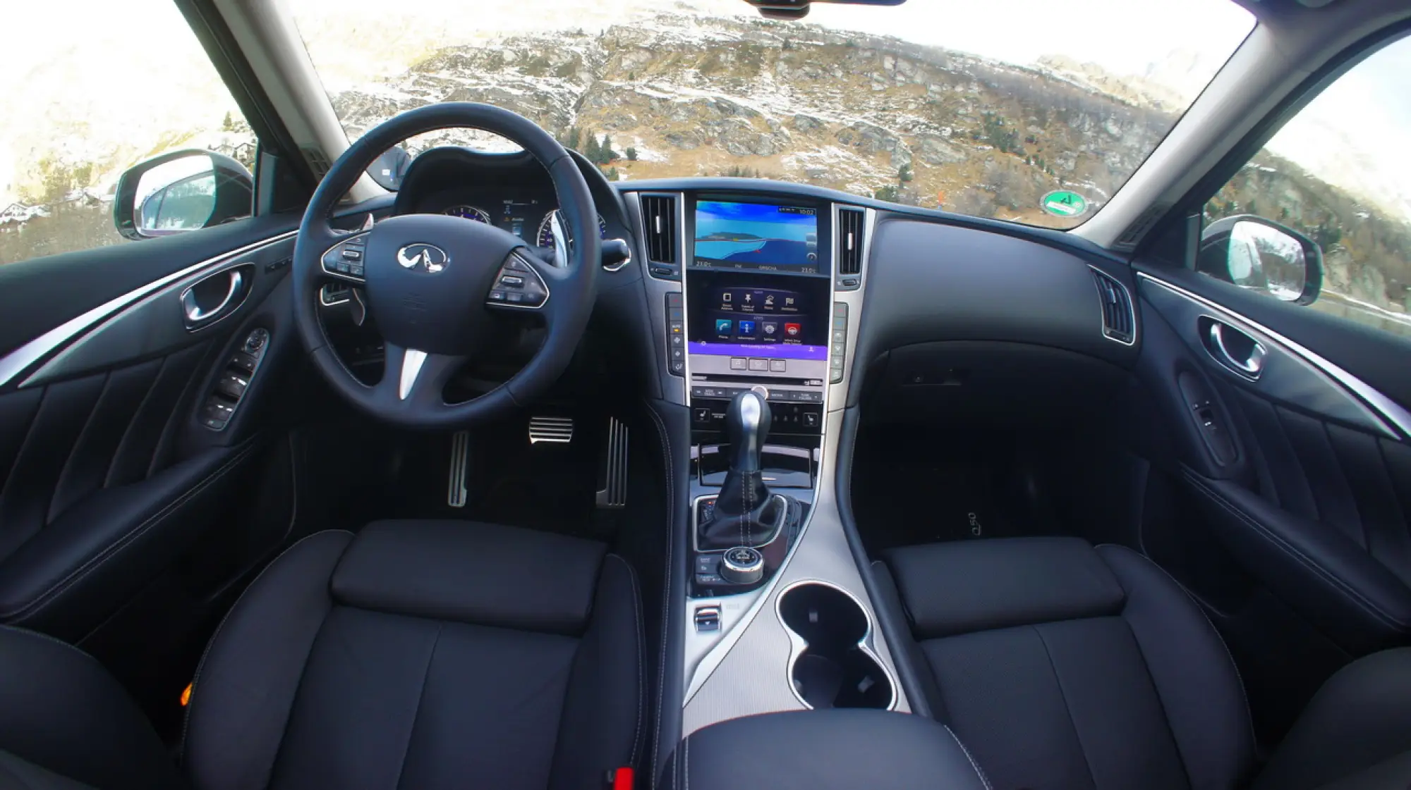 Infiniti Q50 2.0t Prova su strada 2015 - 55