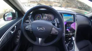 Infiniti Q50 2.0t Prova su strada 2015 - 56