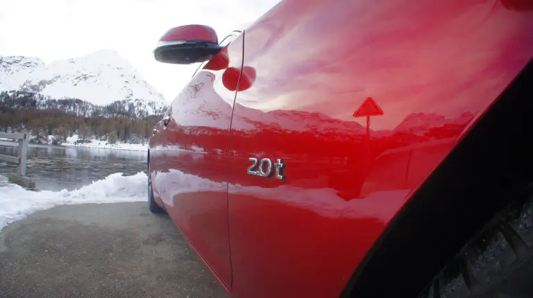 Infiniti Q50 2.0t Prova su strada 2015 - 60