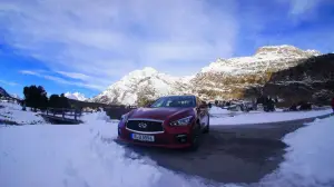 Infiniti Q50 2.0t Prova su strada 2015 - 75