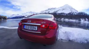 Infiniti Q50 2.0t Prova su strada 2015 - 79