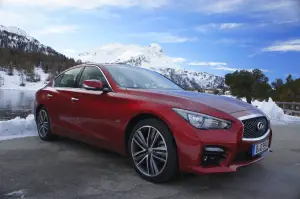 Infiniti Q50 2.0t Prova su strada 2015 - 81