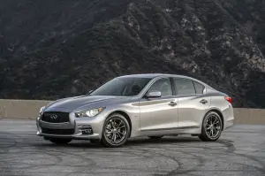 Infiniti Q50 e QX80 Signature Edition - 3