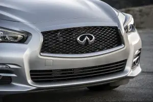 Infiniti Q50 e QX80 Signature Edition - 9