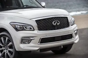 Infiniti Q50 e QX80 Signature Edition - 20