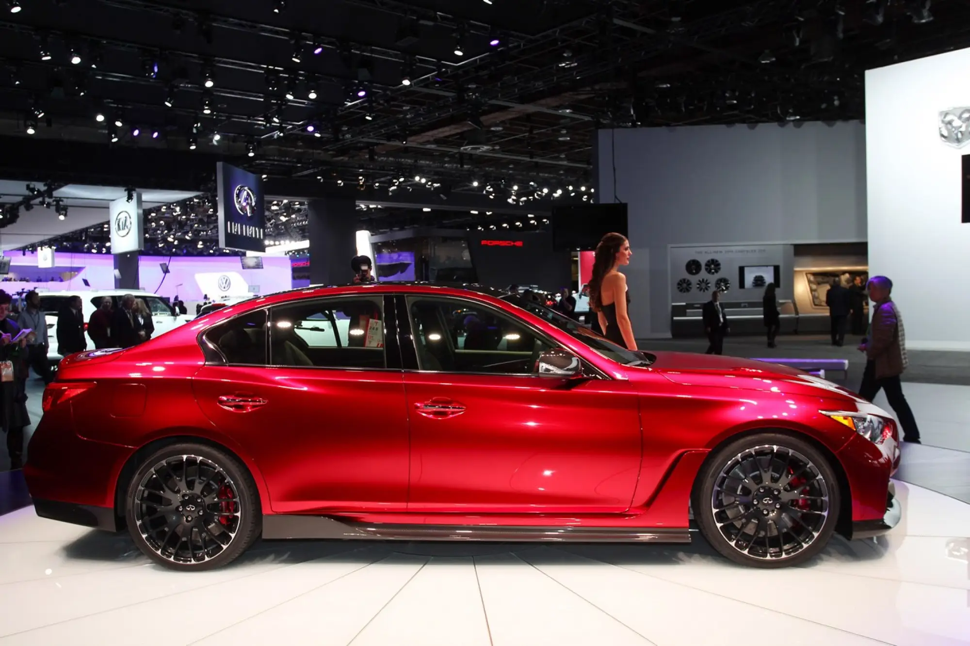 Infiniti Q50 Eau Rouge - Salone di Detroit 2014 - 4