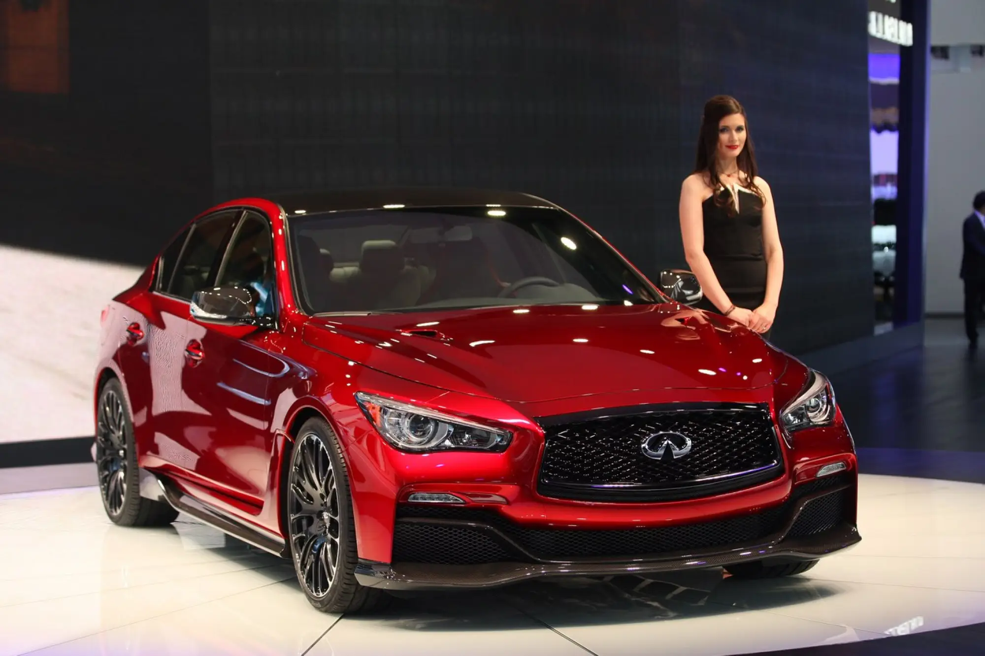 Infiniti Q50 Eau Rouge - Salone di Detroit 2014 - 12