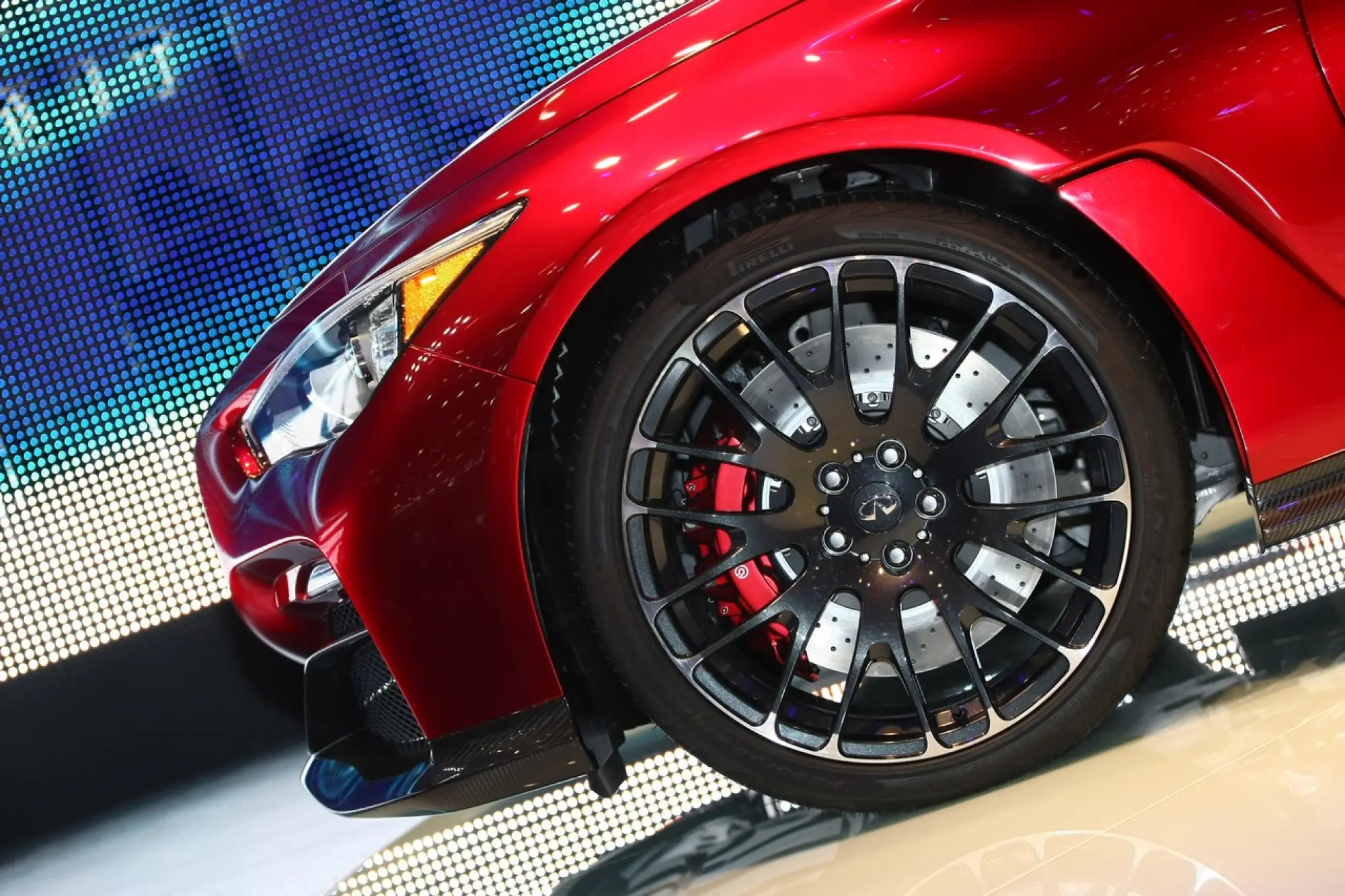 Infiniti Q50 Eau Rouge - Salone di Ginevra 2014 - 5