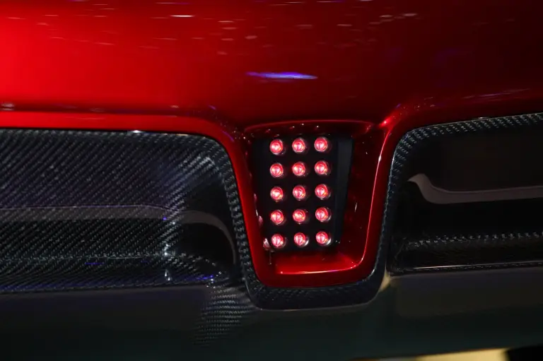 Infiniti Q50 Eau Rouge - Salone di Ginevra 2014 - 8