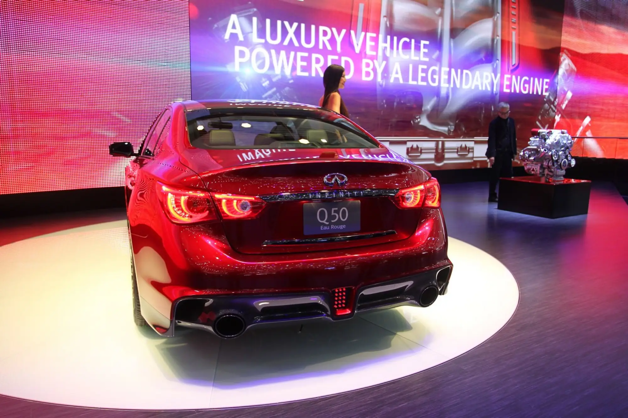 Infiniti Q50 Eau Rouge - Salone di Ginevra 2014 - 13