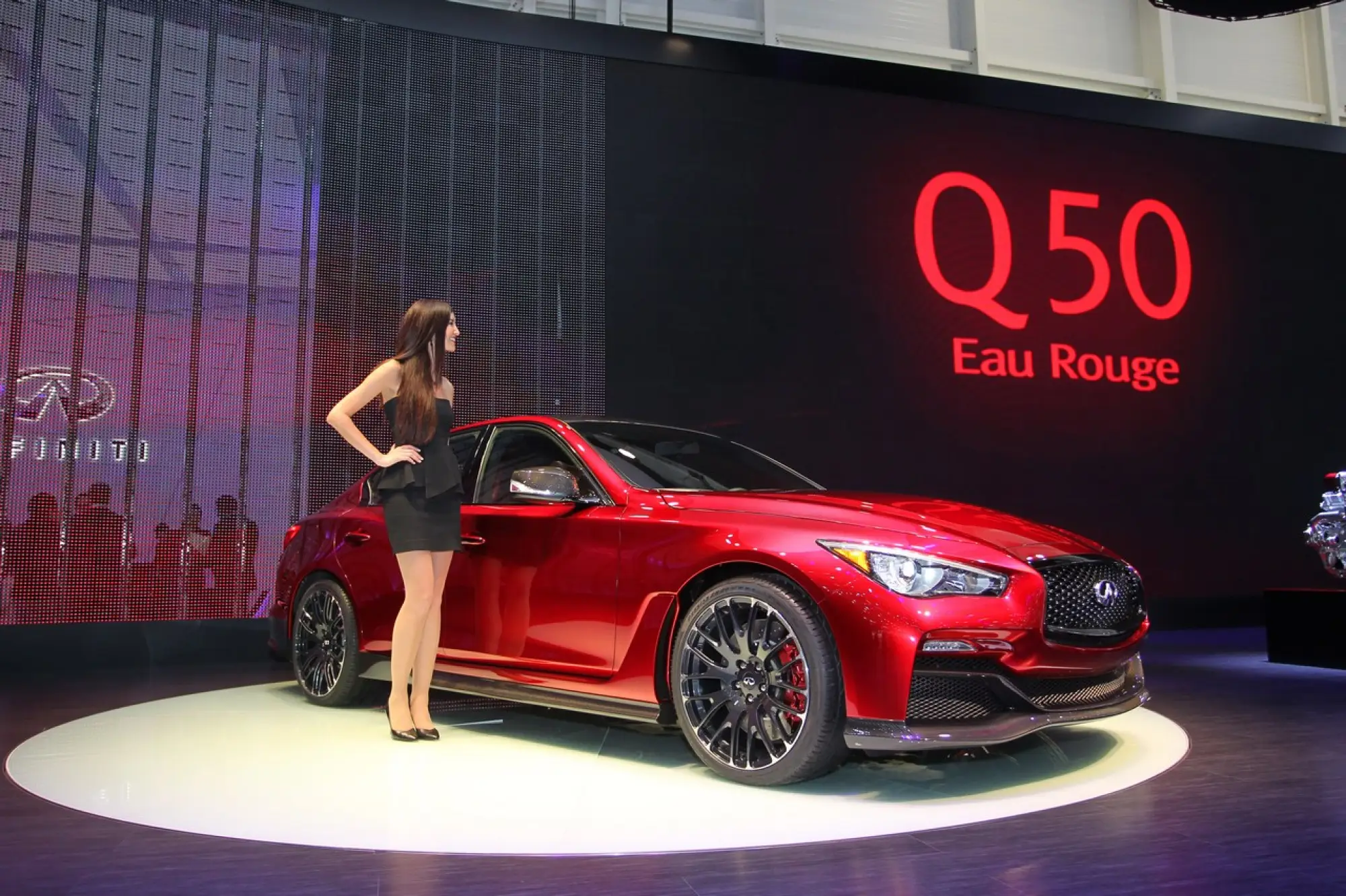 Infiniti Q50 Eau Rouge - Salone di Ginevra 2014 - 17
