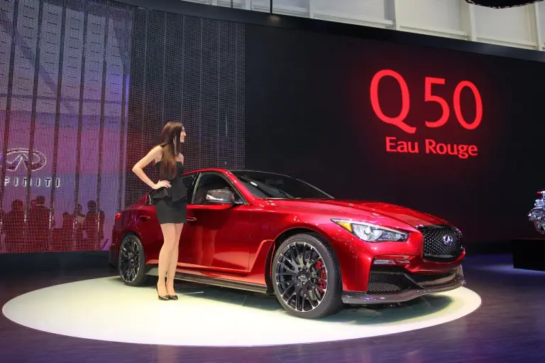 Infiniti Q50 Eau Rouge - Salone di Ginevra 2014 - 17