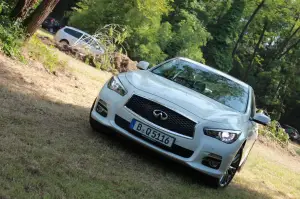 Infiniti Q50 - Prova su strada (2014)