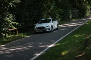 Infiniti Q50 - Prova su strada (2014)