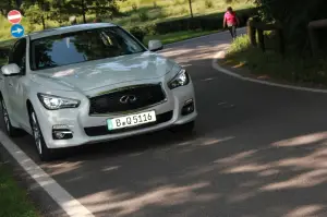 Infiniti Q50 - Prova su strada (2014)