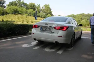 Infiniti Q50 - Prova su strada (2014)