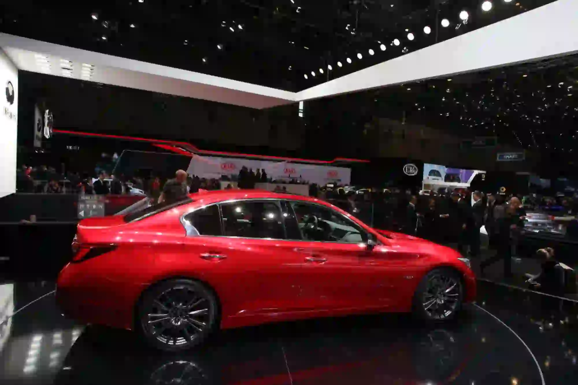 Infiniti Q50 Restyling Foto Live - Salone di Ginevra 2017 - 4