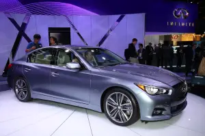 Infiniti Q50 - Salone di Detroit 2013