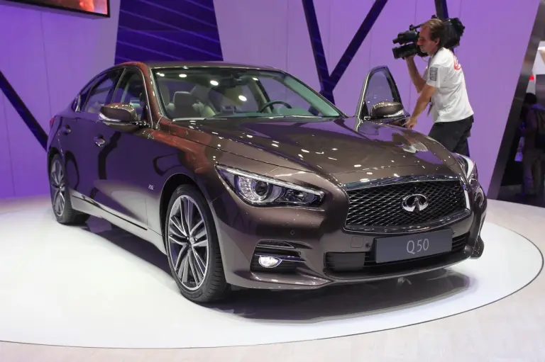 Infiniti Q50 - Salone di Ginevra 2013 - 9