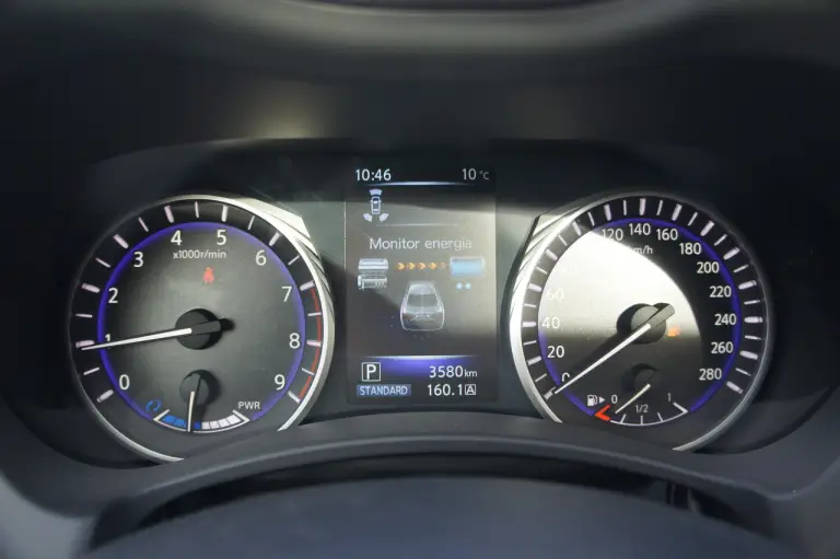 Infiniti Q50S AWD - Prova su strada 2014 - 39