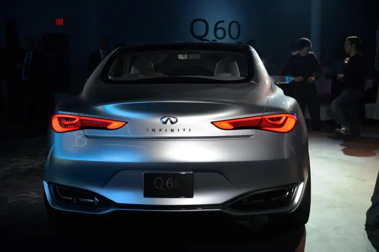 Infiniti Q60 concept - Salone di Detroit 2015 - 32