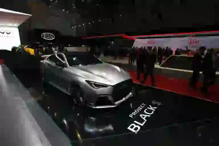 Infiniti Q60 Project Black S Foto Live - Salone di Ginevra 2017 - 6