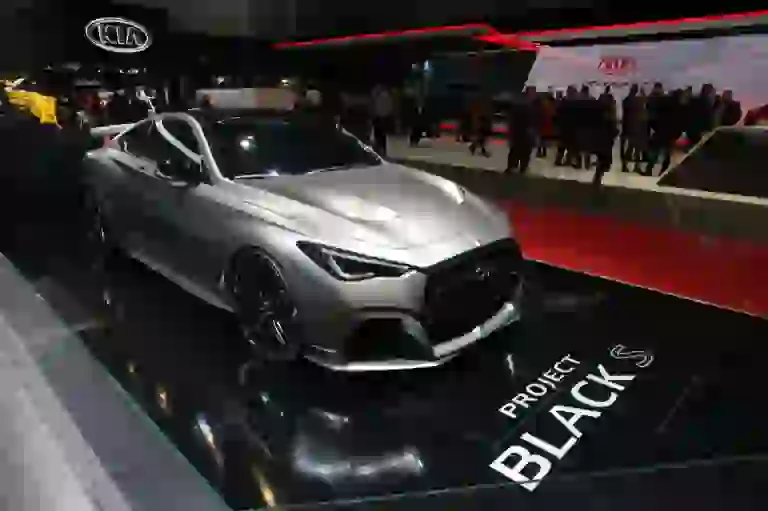 Infiniti Q60 Project Black S Foto Live - Salone di Ginevra 2017 - 7