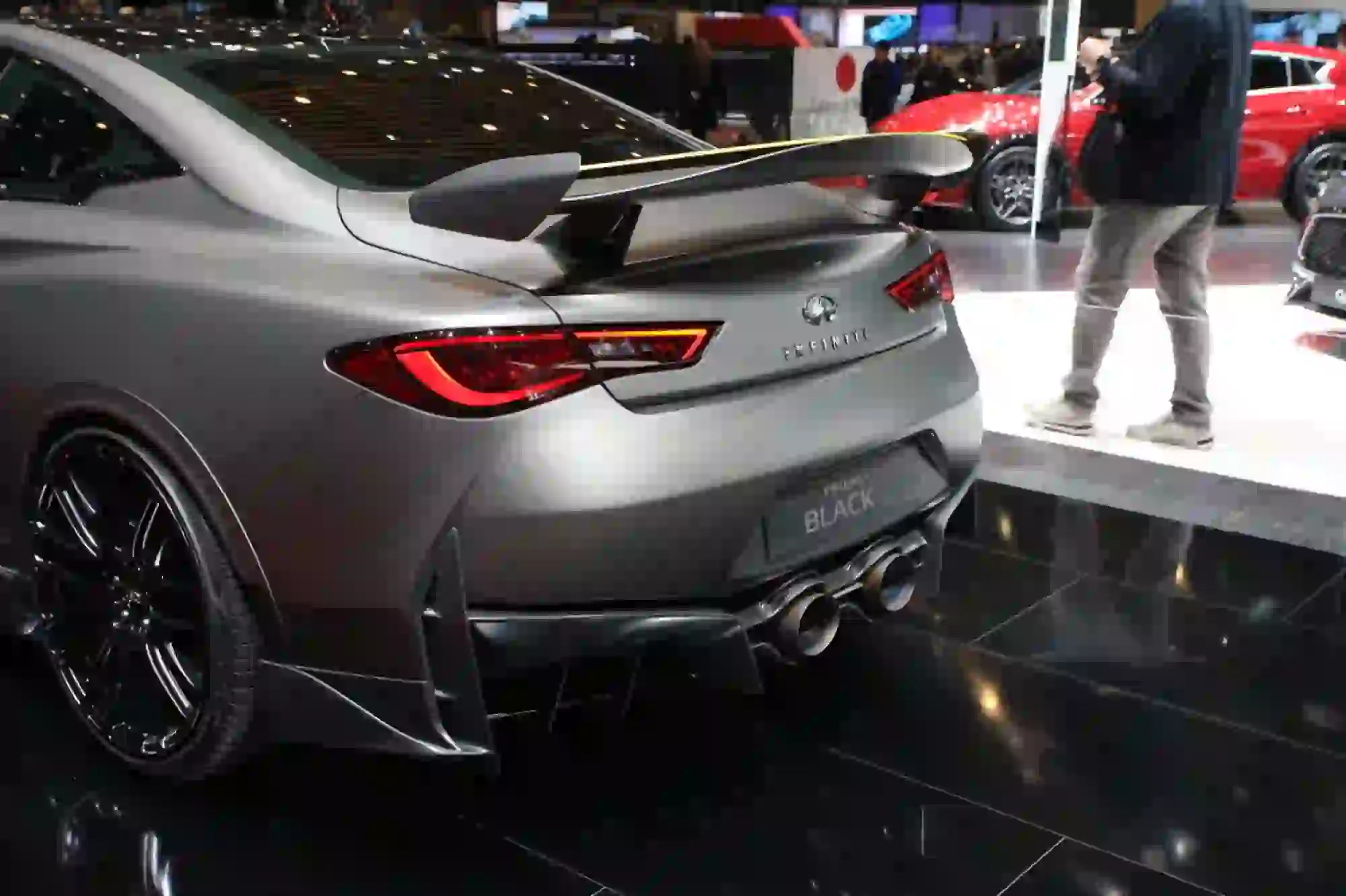 Infiniti Q60 Project Black S Foto Live - Salone di Ginevra 2017 - 12