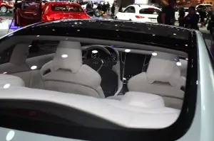 Infiniti Q60 - Salone di Detroit 2015