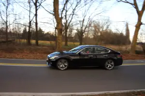 Infiniti Q70 - Prova su strada 2017 - 78