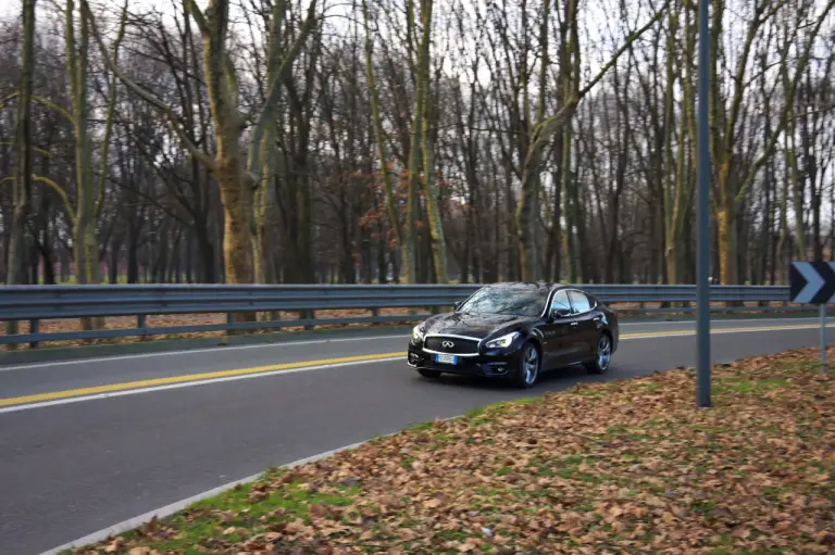 Infiniti Q70 - Prova su strada 2017 - 79