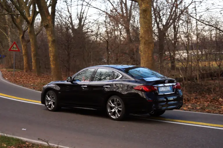 Infiniti Q70 - Prova su strada 2017 - 86