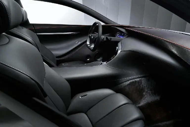 Infiniti Q80 Inspiration Concept - 14