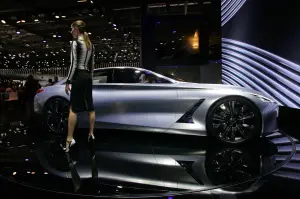 Infiniti Q80 Inspiration - Salone di Parigi 2014