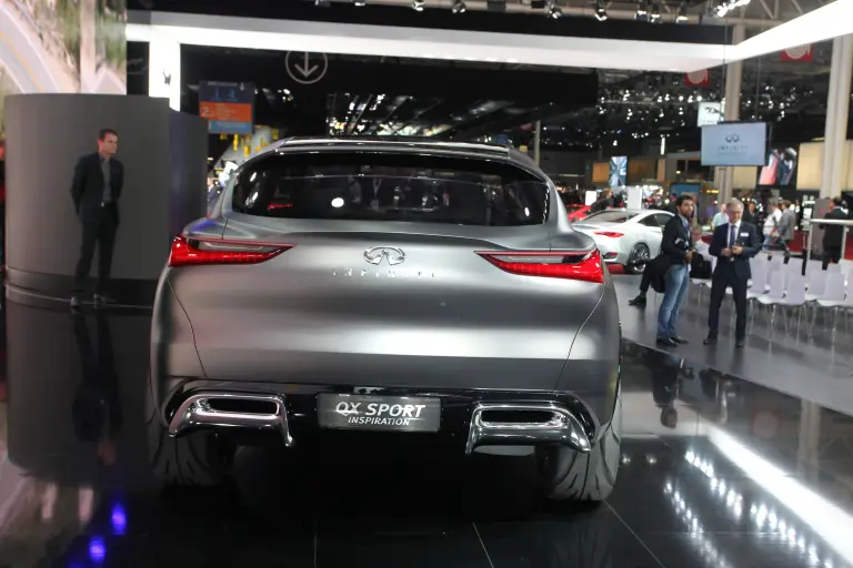 Infiniti QX Inspiration - Salone di Parigi 2016 - 5