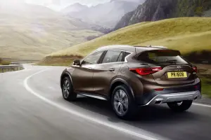 Infiniti QX30 - 11