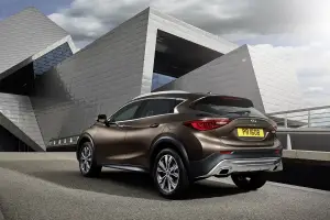 Infiniti QX30 - 16