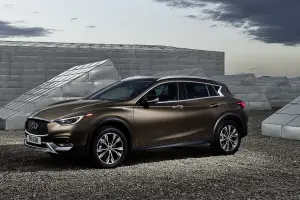 Infiniti QX30 - 21