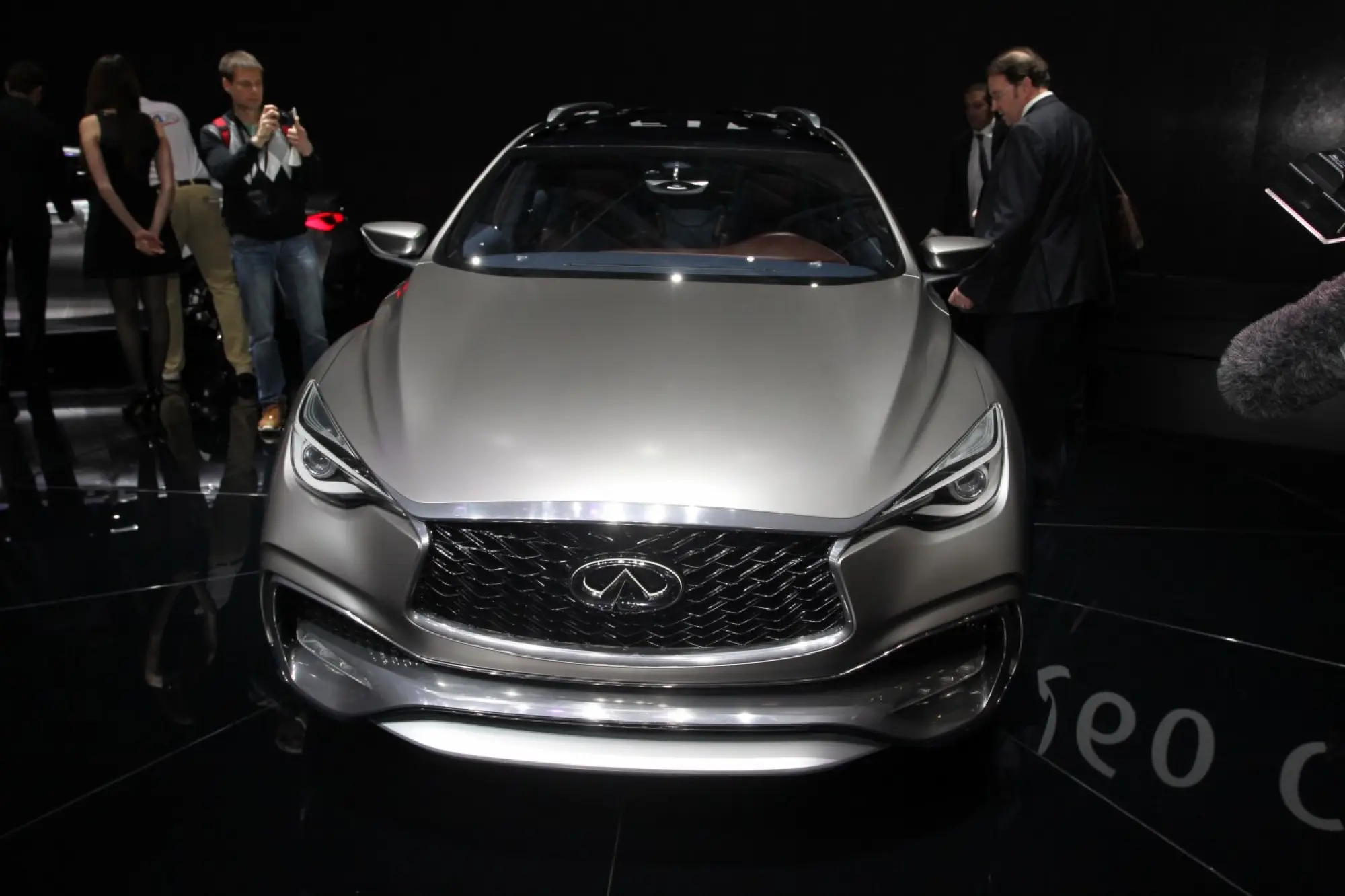 Infiniti QX30 Concept - Salone di Ginevra 2015 - 9