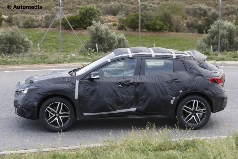 Infiniti QX30 - Foto spia 06-11-2014 - 6